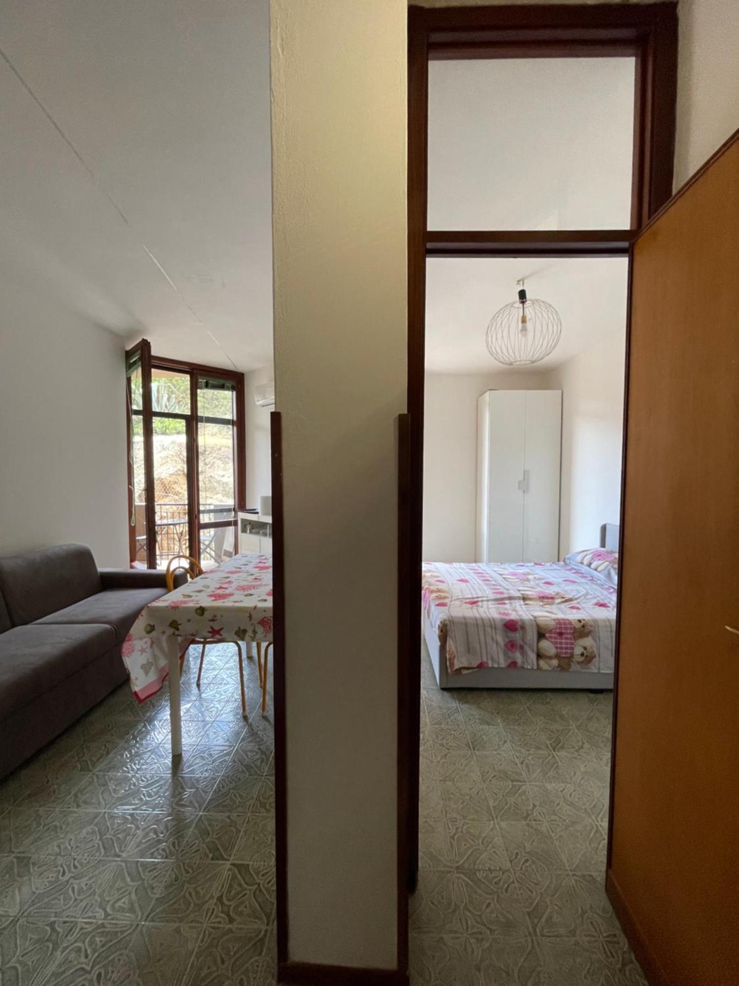 Gli Appartamenti Di Francuzzo Teulada Chambre photo